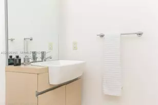 200 Biscayne Blvd, Miami, FL 33131 - Photo 29