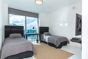 200 Biscayne Blvd, Miami, FL 33131 - Photo 25