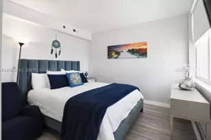 19201 Collins, Sunny Isles Beach, FL 33160 - Photo 9