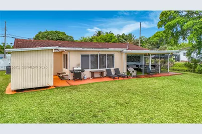 2501 NE 209th, Miami, FL 33180 - Photo 45