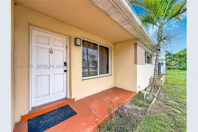 2501 NE 209th, Miami, FL 33180 - Photo 7