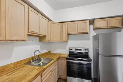 1045 NW 115th, Miami, FL 33168 - Photo 11