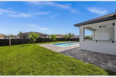 1805 NW 12th, Cape Coral, FL 33993 - Photo 31