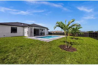 1805 NW 12th, Cape Coral, FL 33993 - Photo 29
