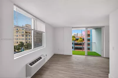 1255 Collins #504, Miami Beach, FL 33139 - Photo 5