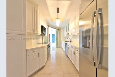 848 Brickell Key #306, Miami, FL 33131 - Photo 21