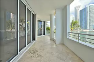 848 Brickell Key, Miami, FL 33131 - Photo 9