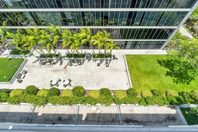 2960 NE 207th #1108, Aventura, FL 33180 - Photo 15