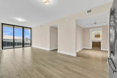 2960 NE 207th #1108, Aventura, FL 33180 - Photo 9