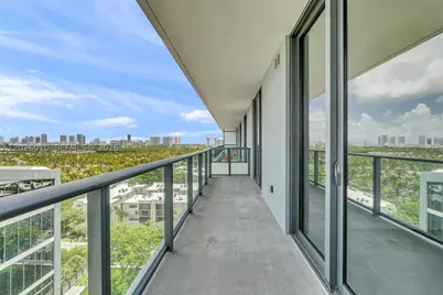 2960 NE 207th #1108, Aventura, FL 33180 - Photo 13