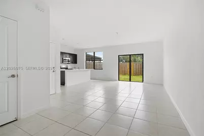 10218 SW 231st, Cutler Bay, FL 33190 - Photo 5