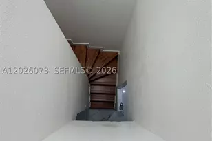 8430 NW 8th, Miami, FL 33126 - Photo 15