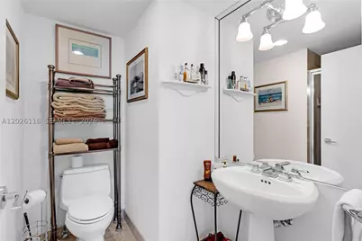 1455 Ocean #1106, Miami Beach, FL 33139 - Photo 21