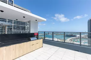 121 NE 5th, Miami, FL 33132 - Photo 45