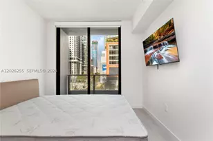 121 NE 5th, Miami, FL 33132 - Photo 17