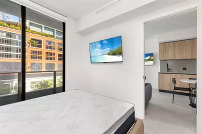 121 NE 5th #510, Miami, FL 33132 - Photo 15