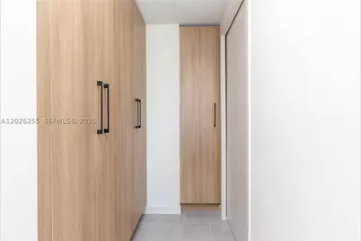 121 NE 5th #510, Miami, FL 33132 - Photo 21