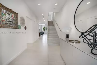 10659 NE Quaybridge #C5, Miami, FL 33138 - Photo 9