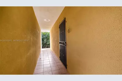 4390 W 12th #18B, Hialeah, FL 33012 - Photo 19