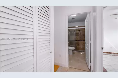 4390 W 12th #18B, Hialeah, FL 33012 - Photo 11