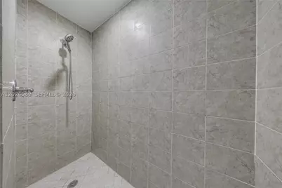 60 SW 13th #4404, Miami, FL 33130 - Photo 15