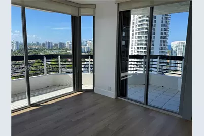 3530 Mystic Pointe #2709, Aventura, FL 33180 - Photo 13
