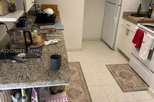 2924 Collins, Miami Beach, FL 33140 - Photo 9