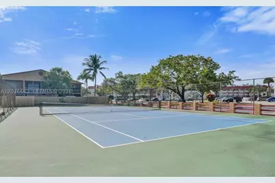 2828 NW 80th, Sunrise, FL 33322 - Photo 15