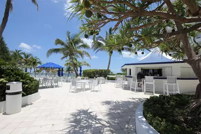 5151 Collins #519, Miami Beach, FL 33140 - Photo 51