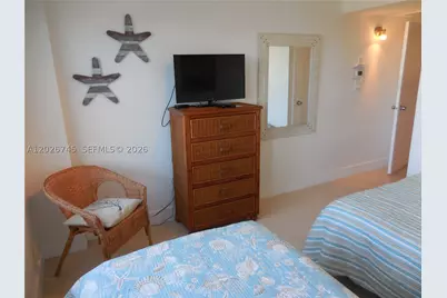 5151 Collins #519, Miami Beach, FL 33140 - Photo 25