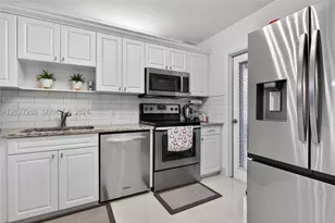 [Address not provided], Pompano Beach, FL 33069 - Photo 9