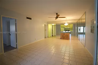 5621 SW 2nd #101, Margate, FL 33068 - Photo 15