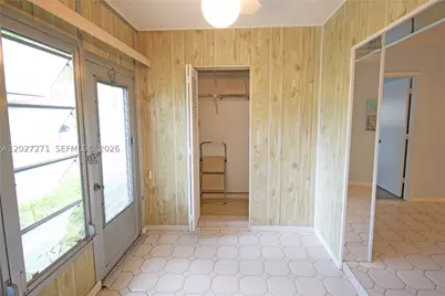 5621 SW 2nd #101, Margate, FL 33068 - Photo 7