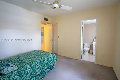 5621 SW 2nd #101, Margate, FL 33068 - Photo 11