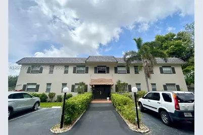 5621 SW 2nd #101, Margate, FL 33068 - Photo 1
