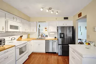 4550 NW 18th, Deerfield Beach, FL 33064 - Photo 11