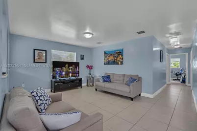 2986 NW 26th, Miami, FL 33142 - Photo 11