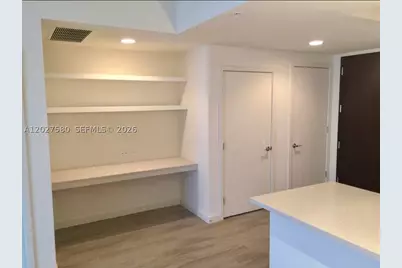 999 SW 1st #2005, Miami, FL 33130 - Photo 3