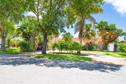 1101 NE 5th, Hallandale, FL 33009 - Photo 25