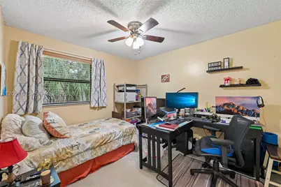 3461 Cluster, Miramar, FL 33025 - Photo 19