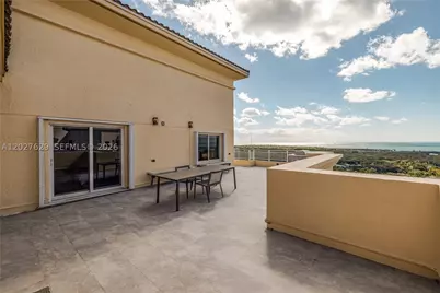 799 Crandon #PH-8, Key Biscayne, FL 33149 - Photo 31