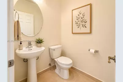 3342 W 104th, Hialeah, FL 33018 - Photo 19