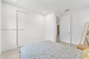 10250 NW 76th, Doral, FL 33178 - Photo 17