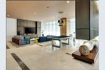 55 SW 9th #2709, Miami, FL 33130 - Photo 11