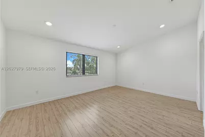 476 NE 194th, Miami, FL 33179 - Photo 11