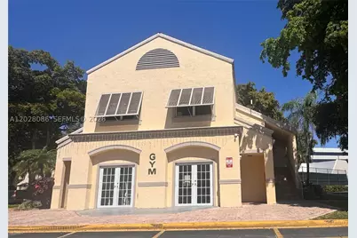 8290 Lake #506, Doral, FL 33166 - Photo 7