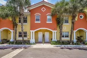 2620 Pierce, Hollywood, FL 33020 - Photo 1