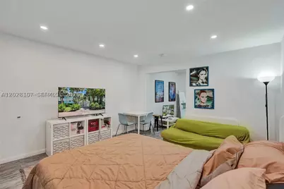 911 Meridian #104, Miami Beach, FL 33139 - Photo 1