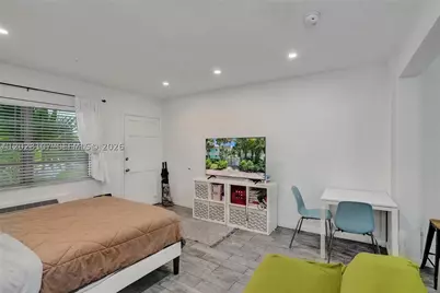 911 Meridian #104, Miami Beach, FL 33139 - Photo 3