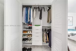 3 Island, Miami Beach, FL 33139 - Photo 17